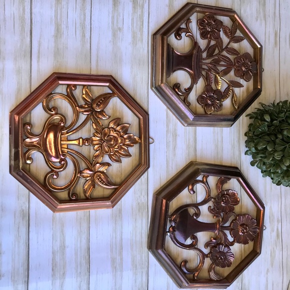 Set of Three Syroco Vintage Ornate Boho Wall Decor - Picture 12 of 12